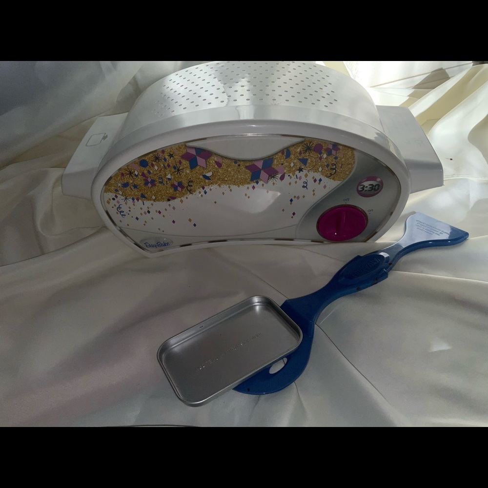 Easy bake oven